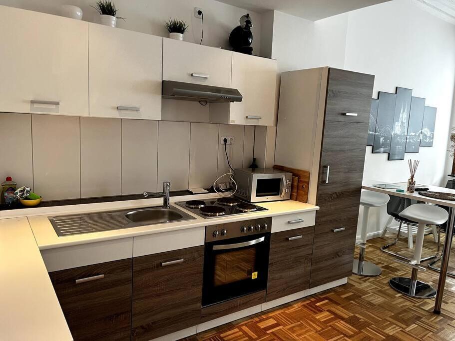 Exklusive Wohnung Mitten Im Schoensten Viertel Brémai repülőtér Kültér fotó